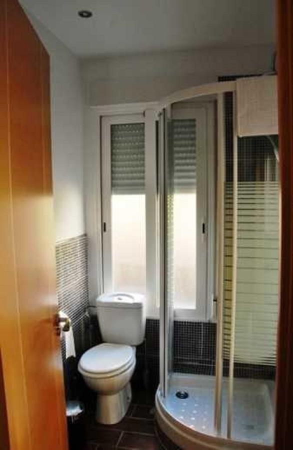 Bed and Breakfast Alba1924 à Madrid Extérieur photo