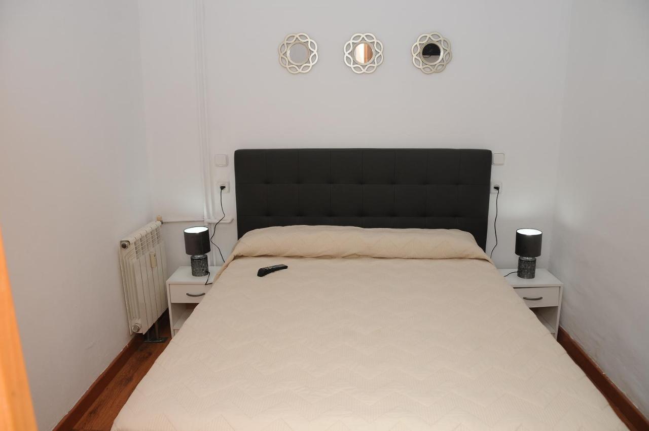 Bed and Breakfast Alba1924 à Madrid Extérieur photo